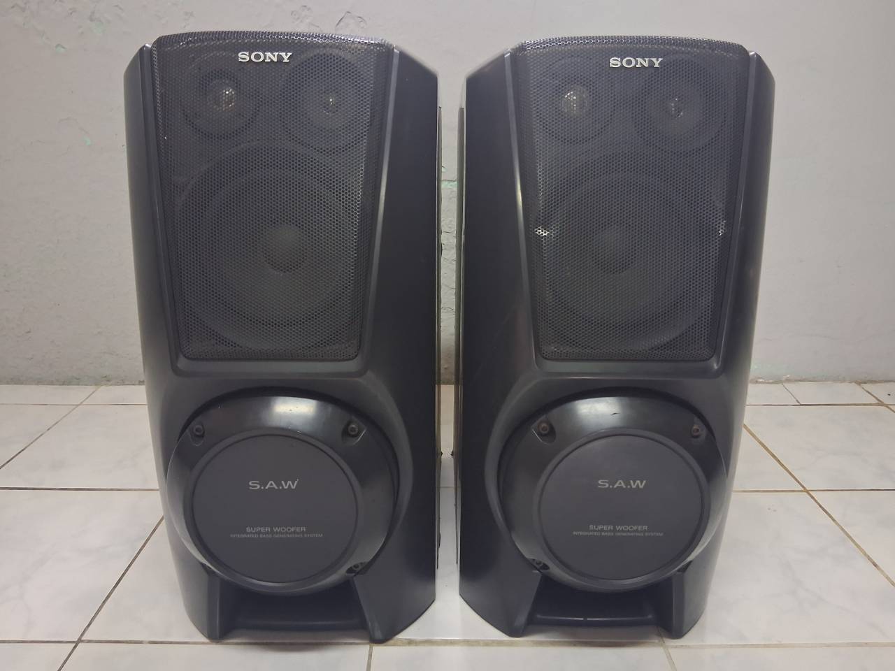 Parlantes Sony SS-XB8V